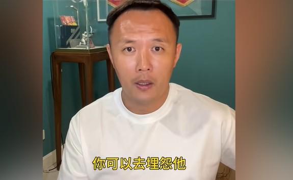 德甲主场爆冷比赛的球队阵容及战术分析